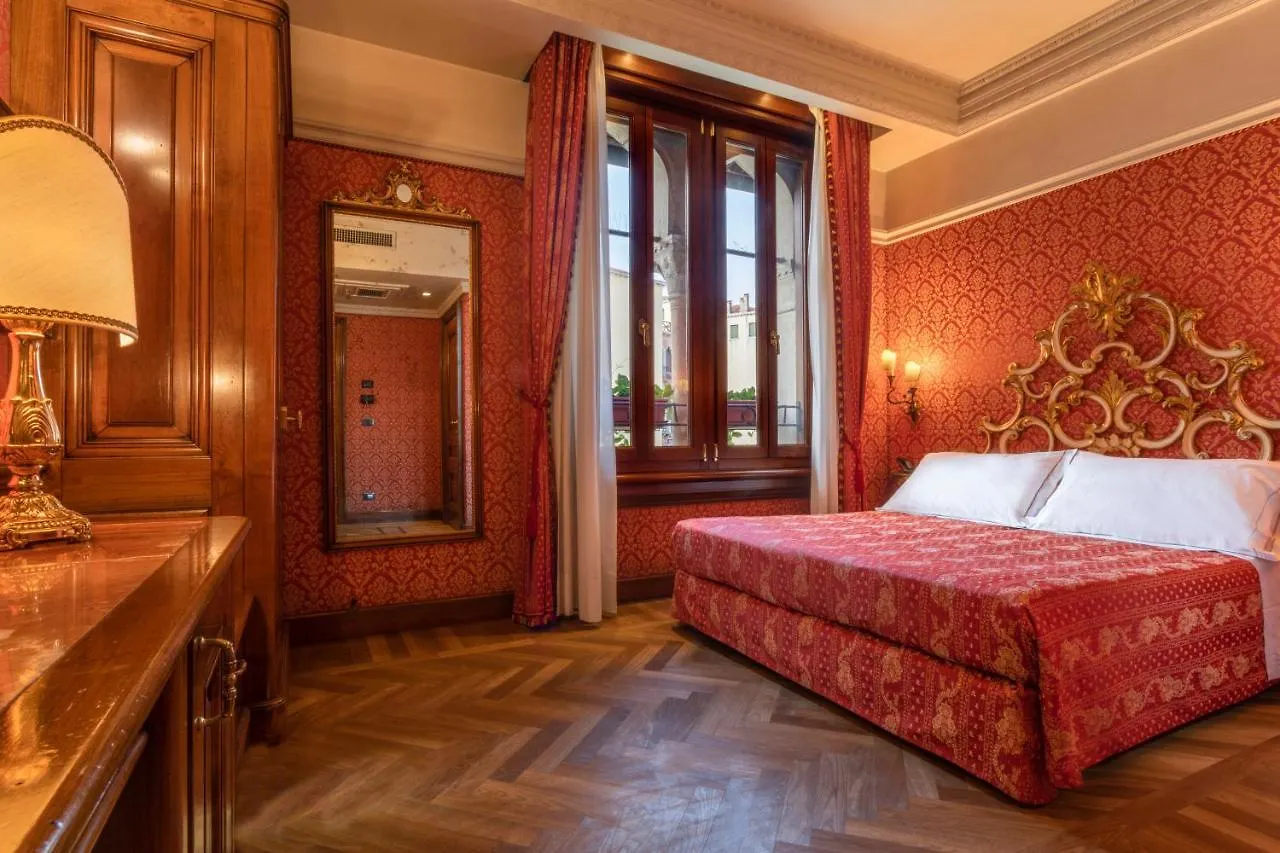 מלון Palazzina Veneziana בית הארחה