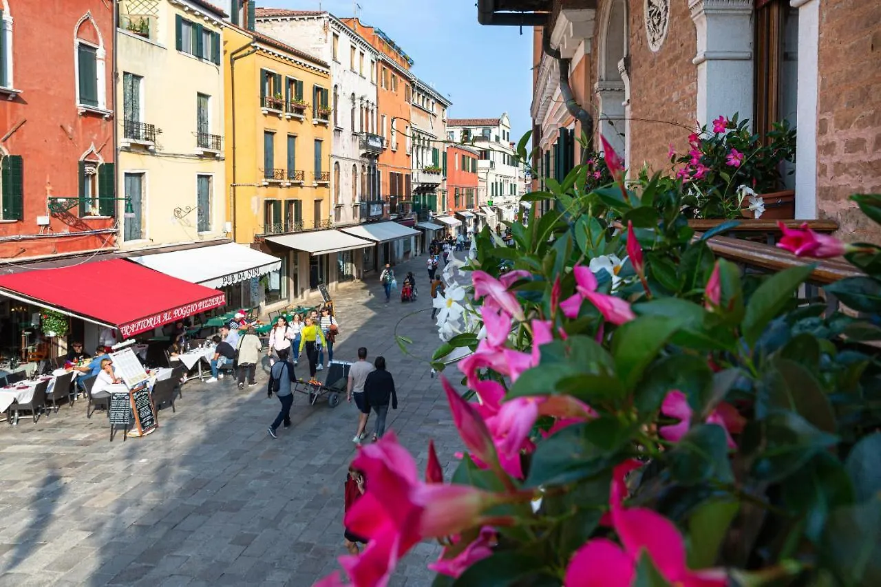 Guest house Palazzina Veneziana Hotel